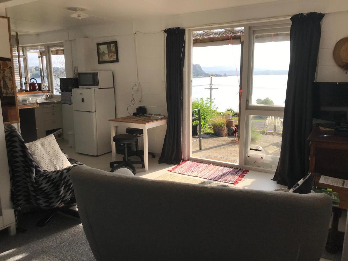 Ohiwa Harbour Studio Apartment Waiotahi Extérieur photo